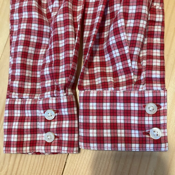 2 super soft Banana Republic Soft Wash Shirts - Picture 11 of 13